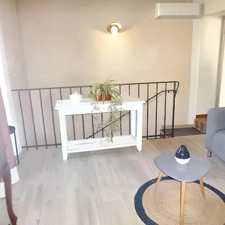 Nyaraló Maison Cosy A Avec Piscine *